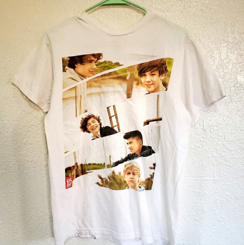 [ 1D one direction boy band t shirt medium ]